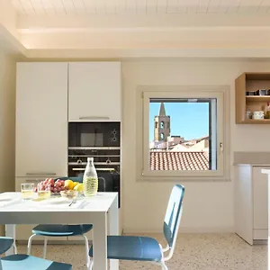 Apartment Centro Storico, Esclusivo, 4' Piano Senza Ascensore, Alghero